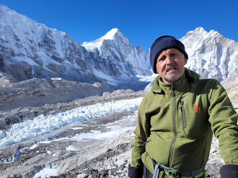 Filme L'Everest en Partage